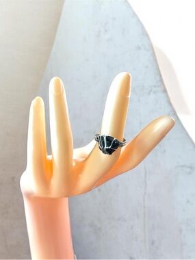 Artisan Black Onyx Wire-Wrap Ring for Women